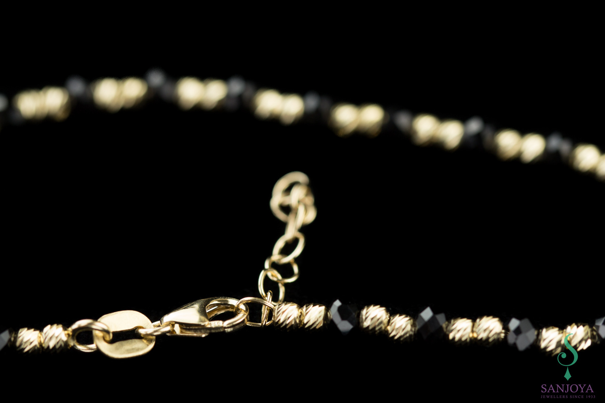 BIZ1217008 - Geel gouden armbandje van 18Kt met onyx