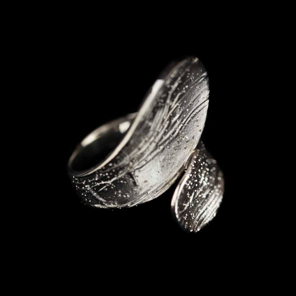 PRE1217002 - Tweekleurige schitterende ring, zilver en grijs