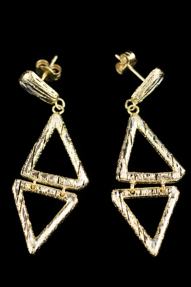 Long gold plated earrings with triangles
