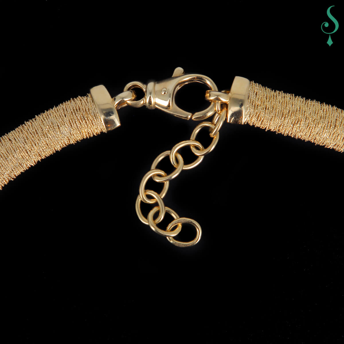 Elegant gold plated narrow chain