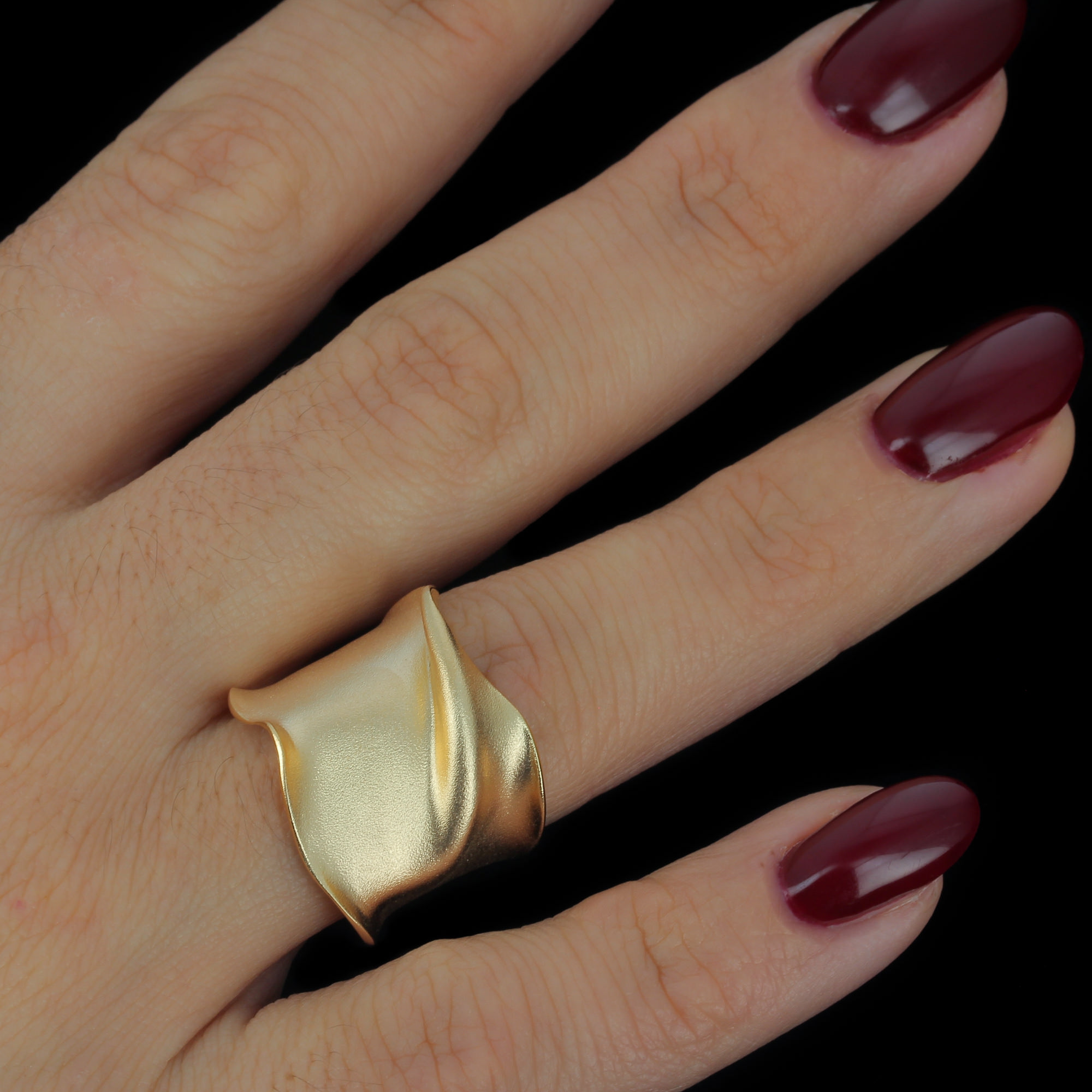 Gold plated ring; matte and narrow