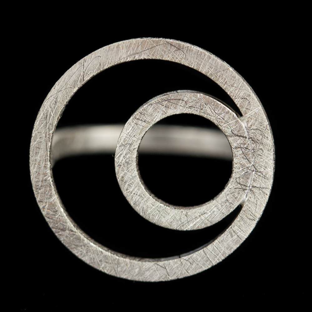 ORI0317002 - Matte en zilveren cirkelring