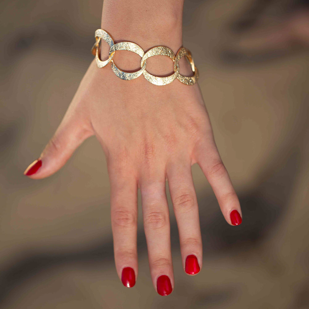 Gold-plated and diamond-plated link bracelet