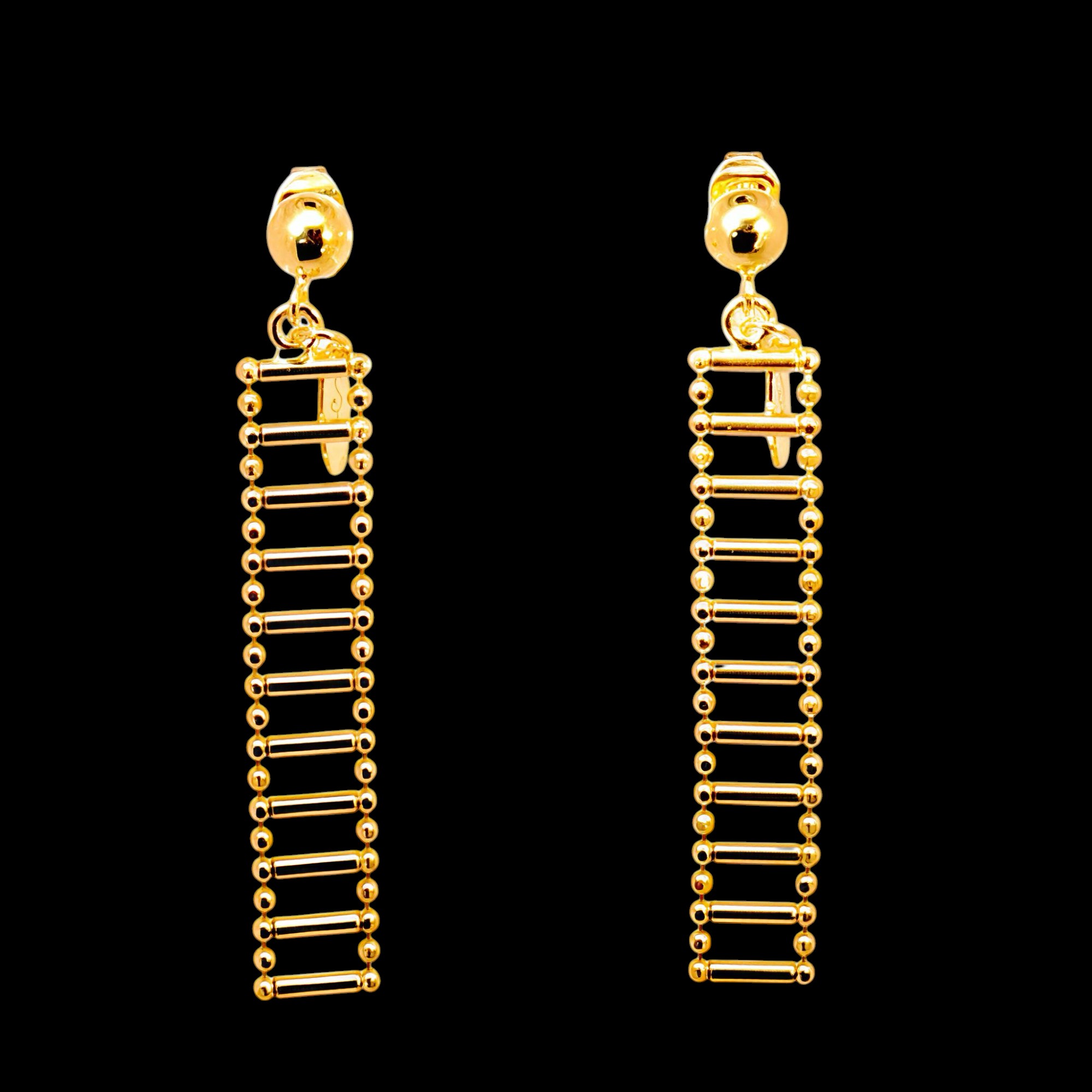 Boucles d'oreilles longues plaquées or et élégantes