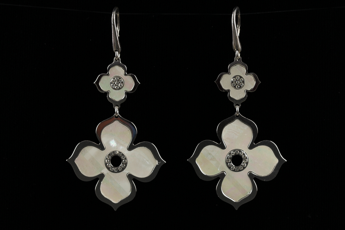 Italian silver earrings with pearl and zirconia