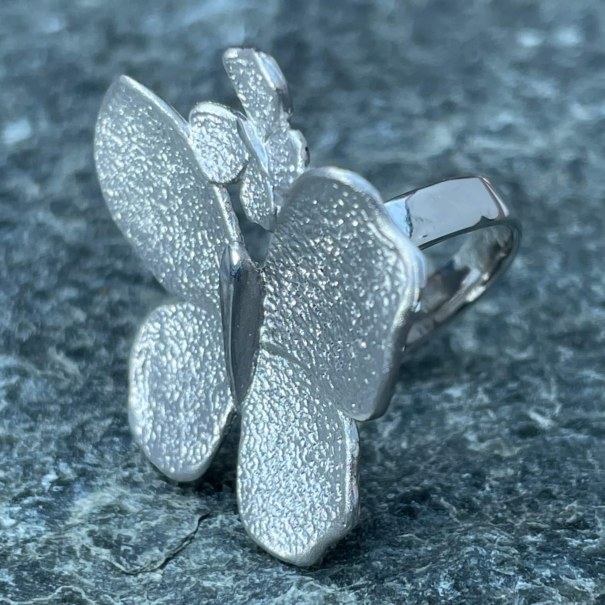 Beautiful and large silver butterfly ring