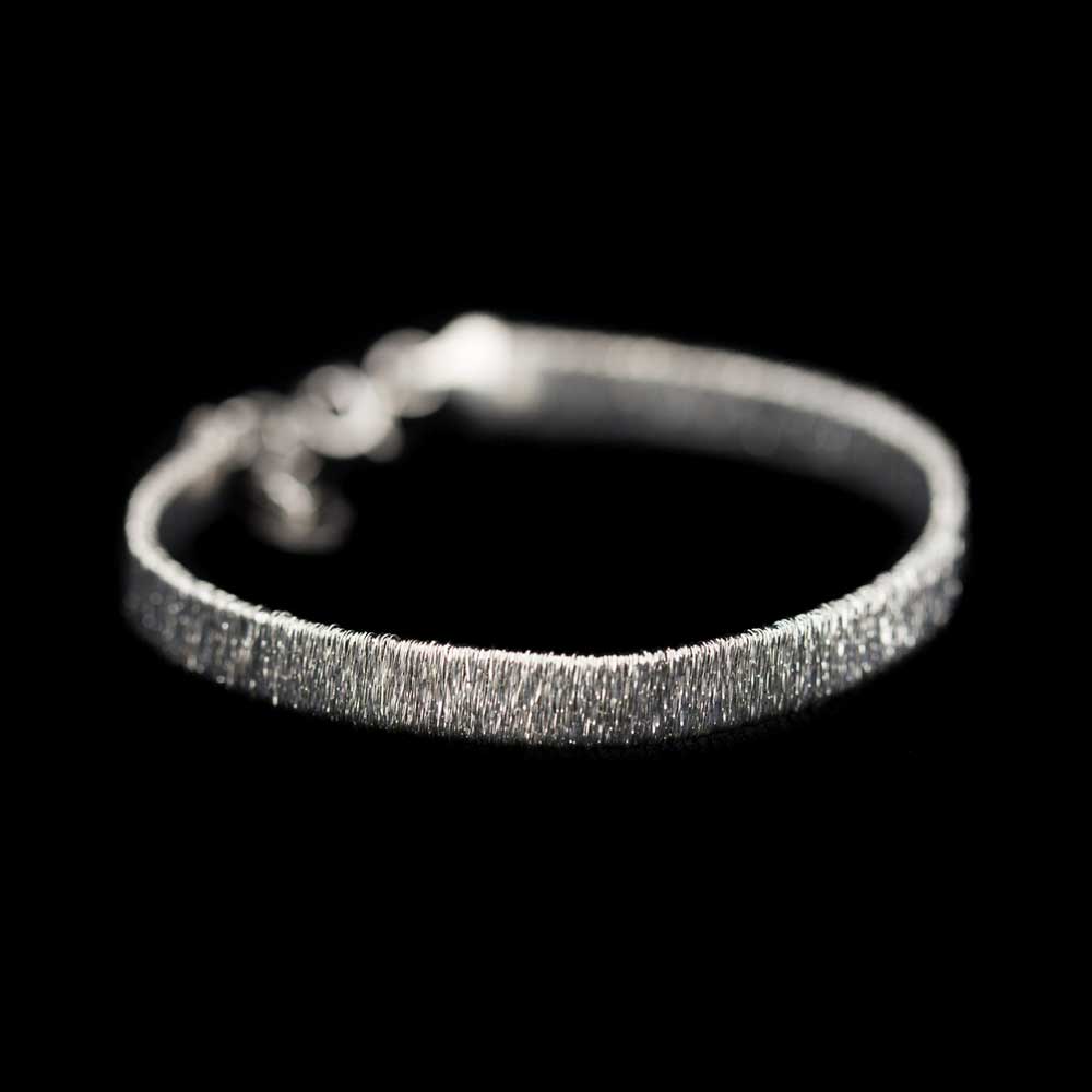 Refined silver bracelet, 6mm