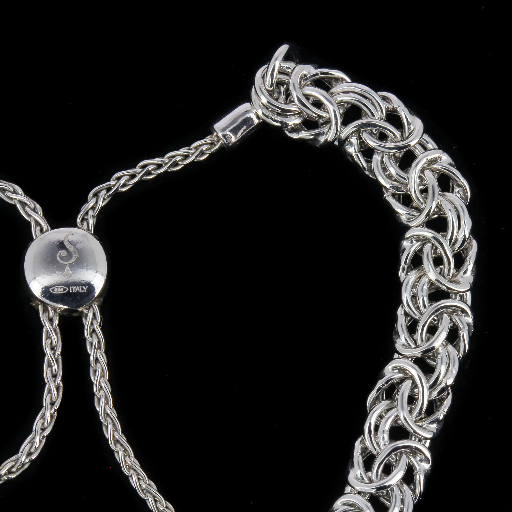 Processed silver bracelet with adjustable lock