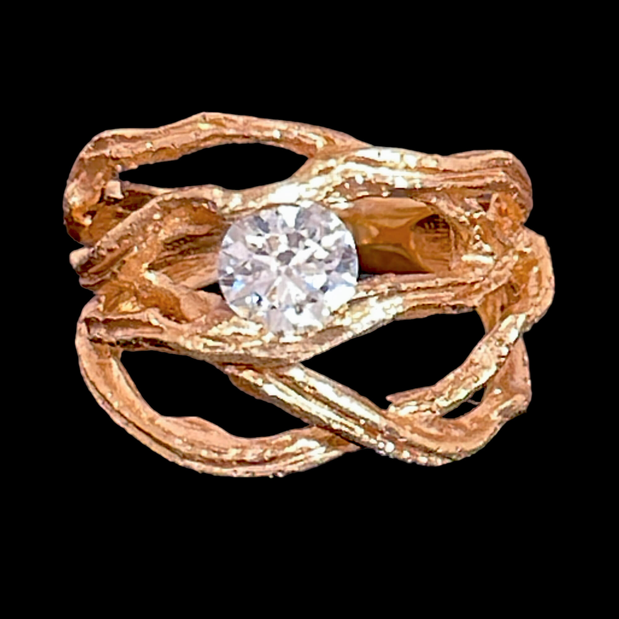 Pracht goldener Ring von 18 kt mit einem Labordiamanten