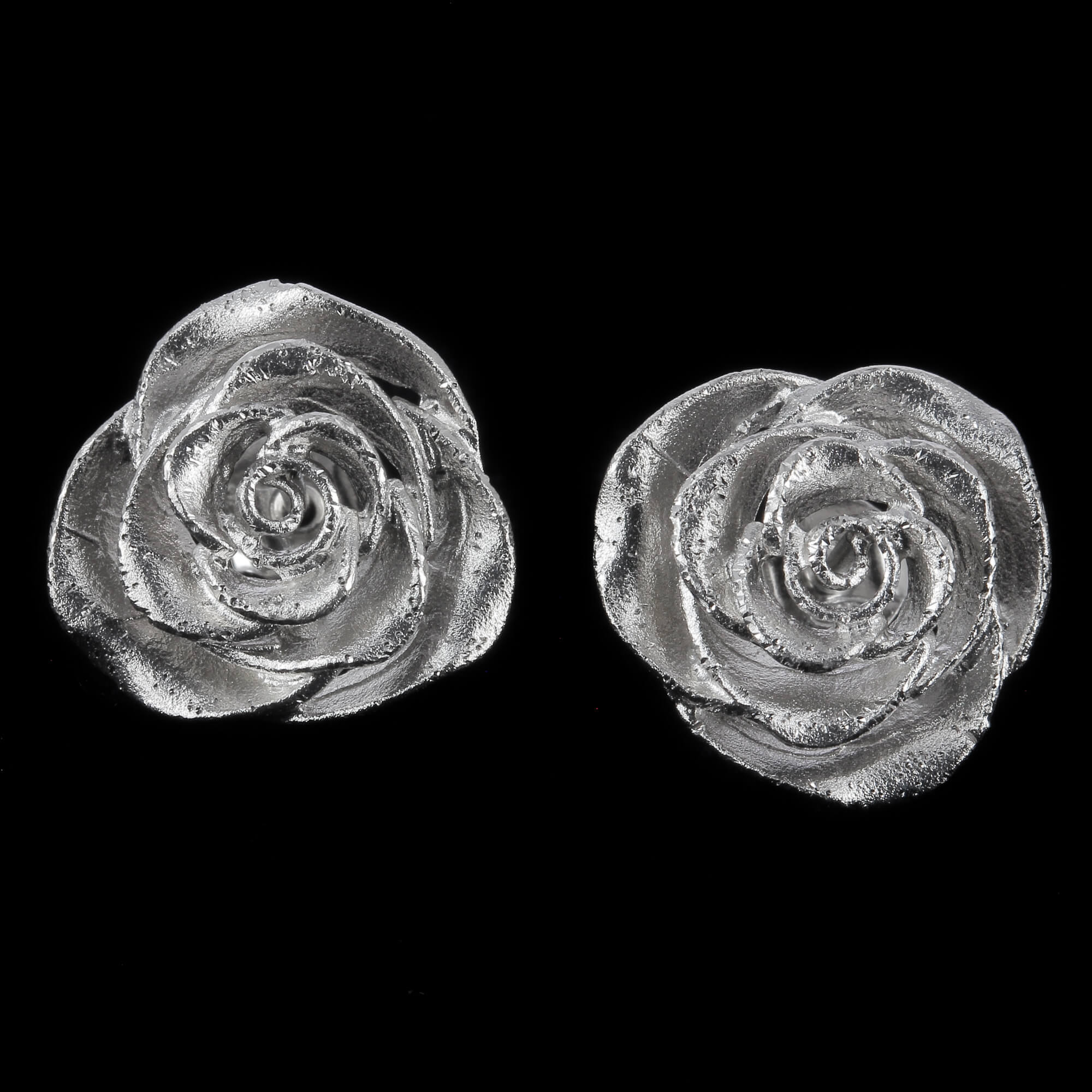 Small and beautiful silver flower earrings