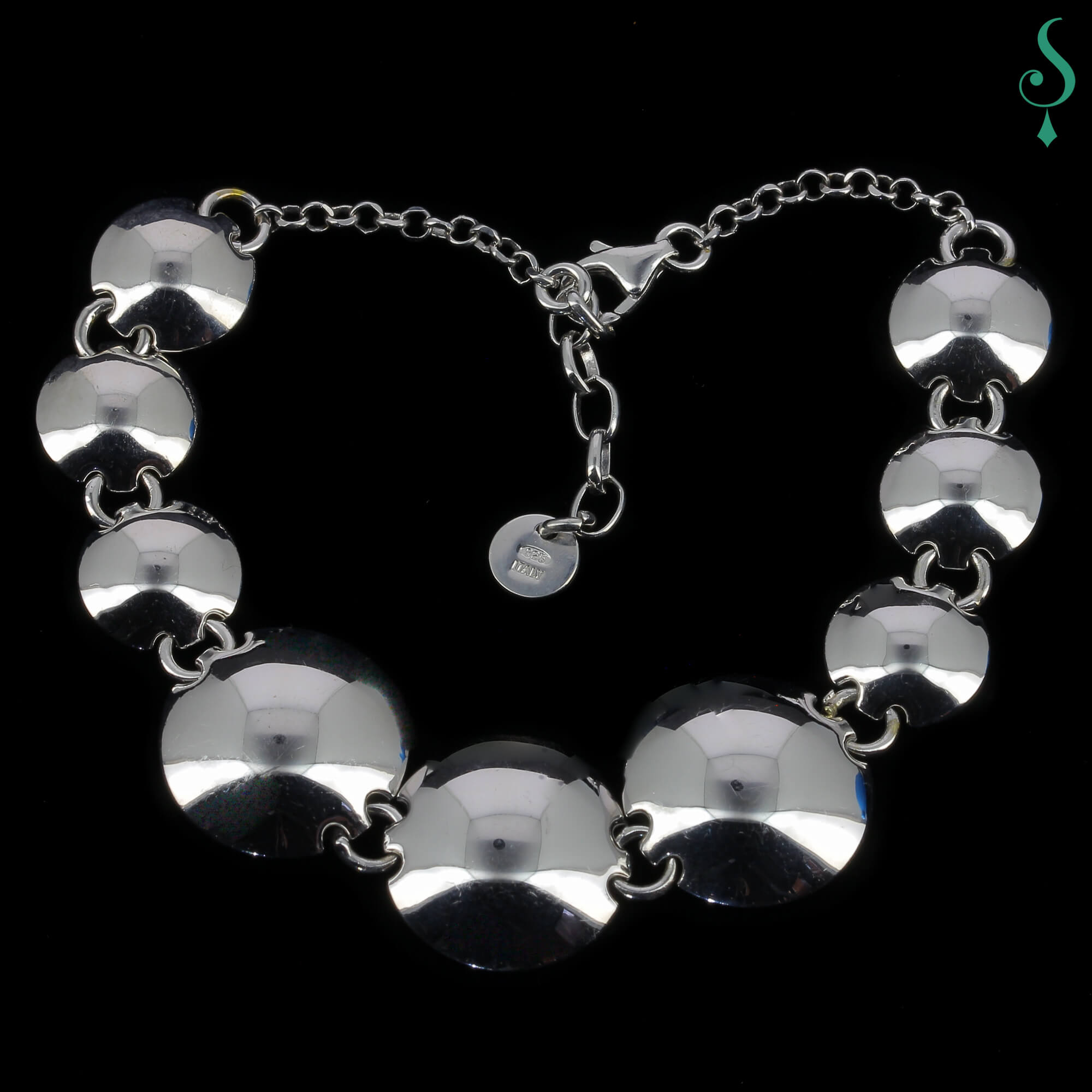 Superb silver bracelet with beads