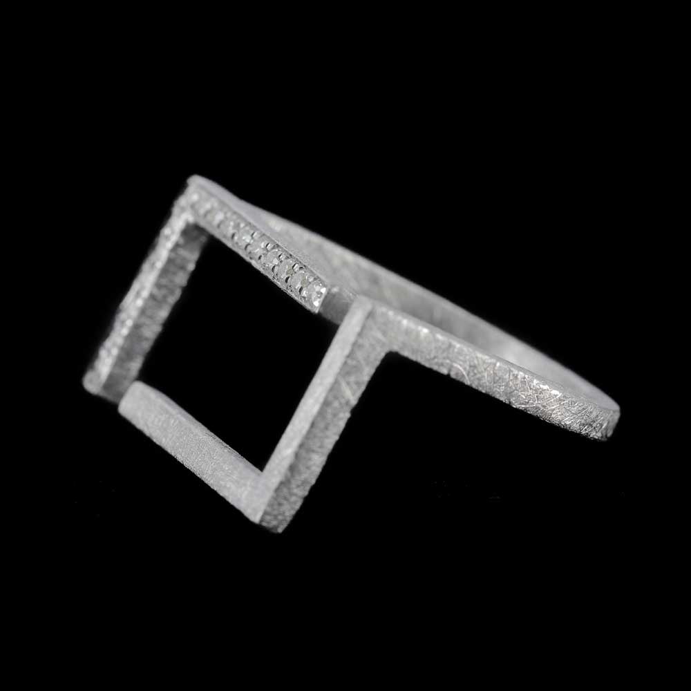 Rectangular ring of silver and zirconia