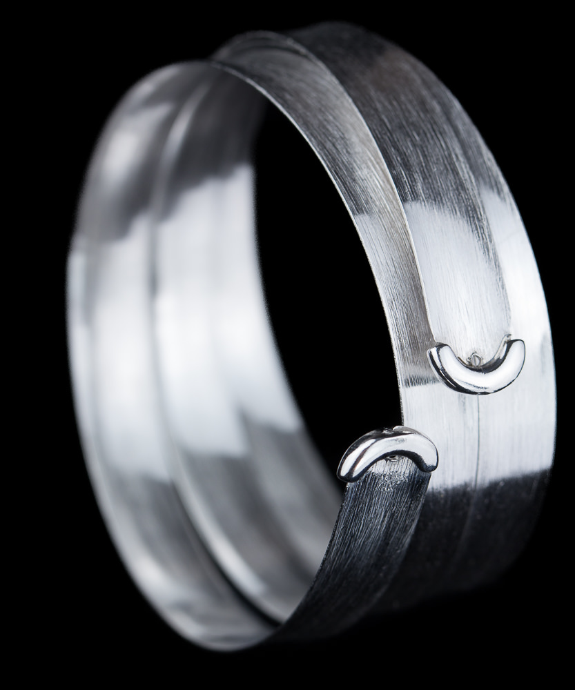 Triple silver thin bangle