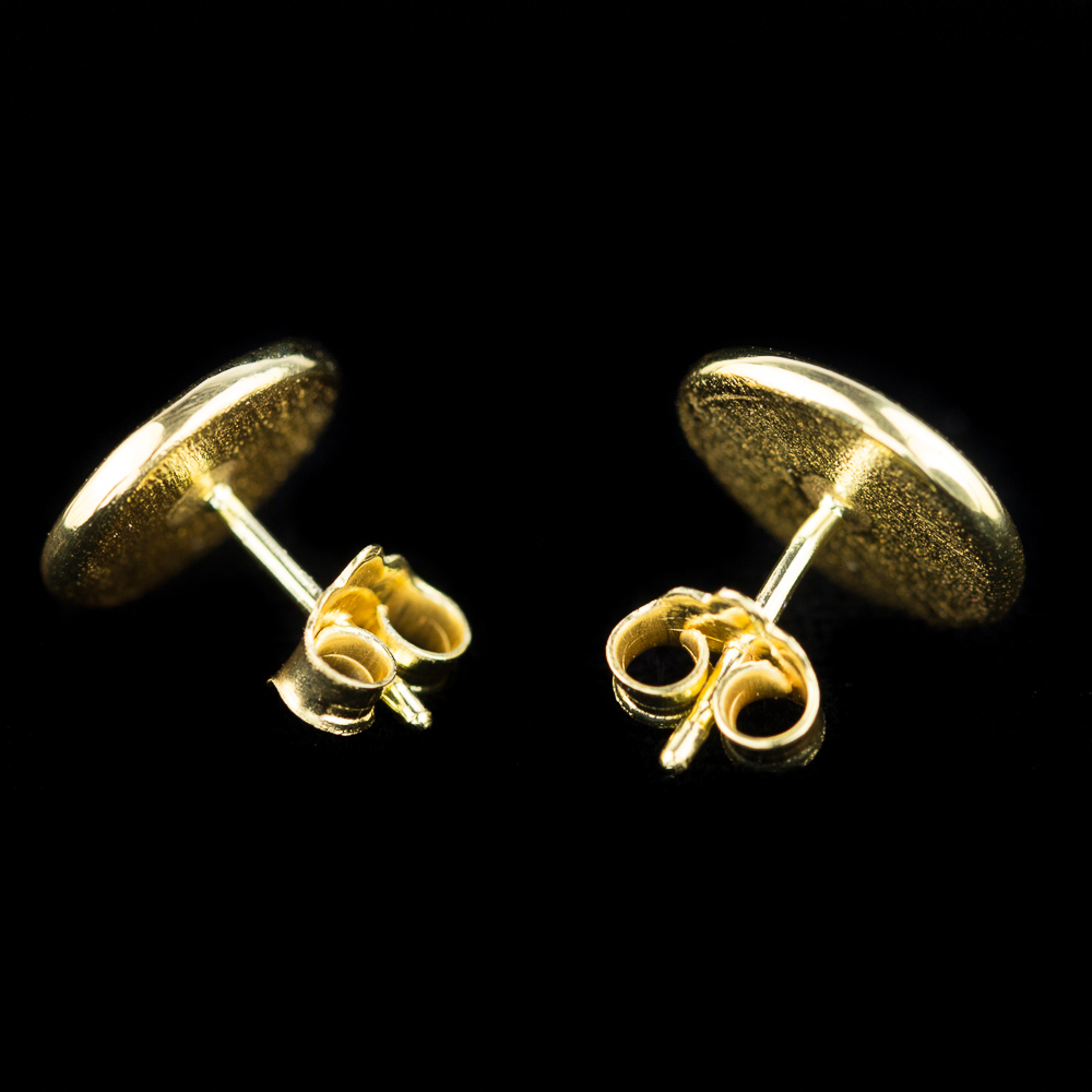 Gold plated earrings with glitter