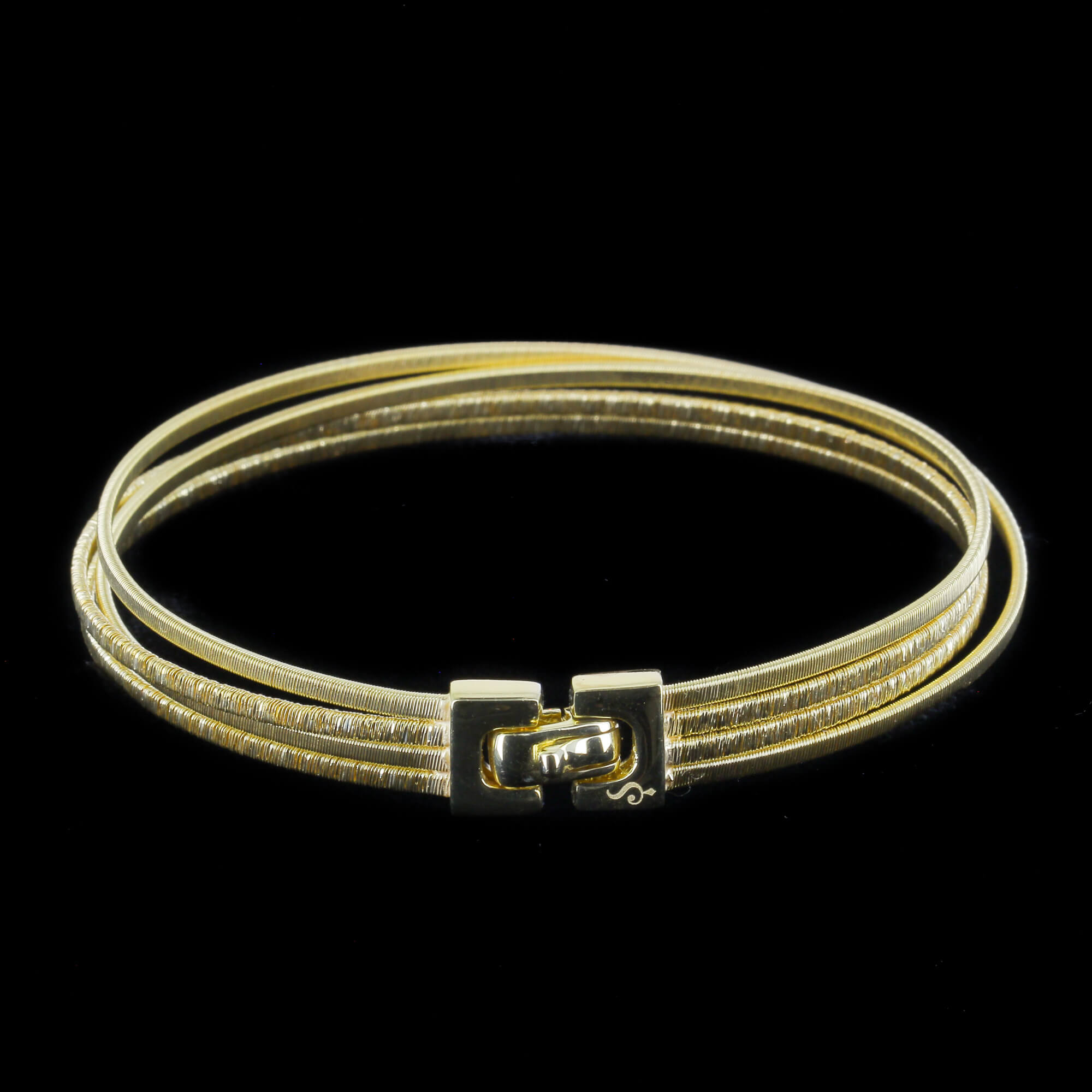 Refined and gold-plated 4-row bracelet