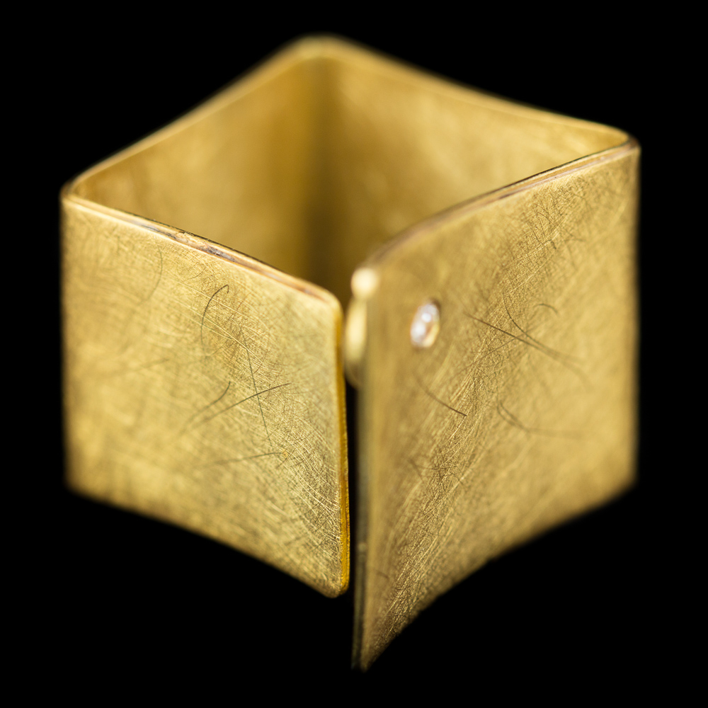 Matt gold plated square ring with zirconia stone