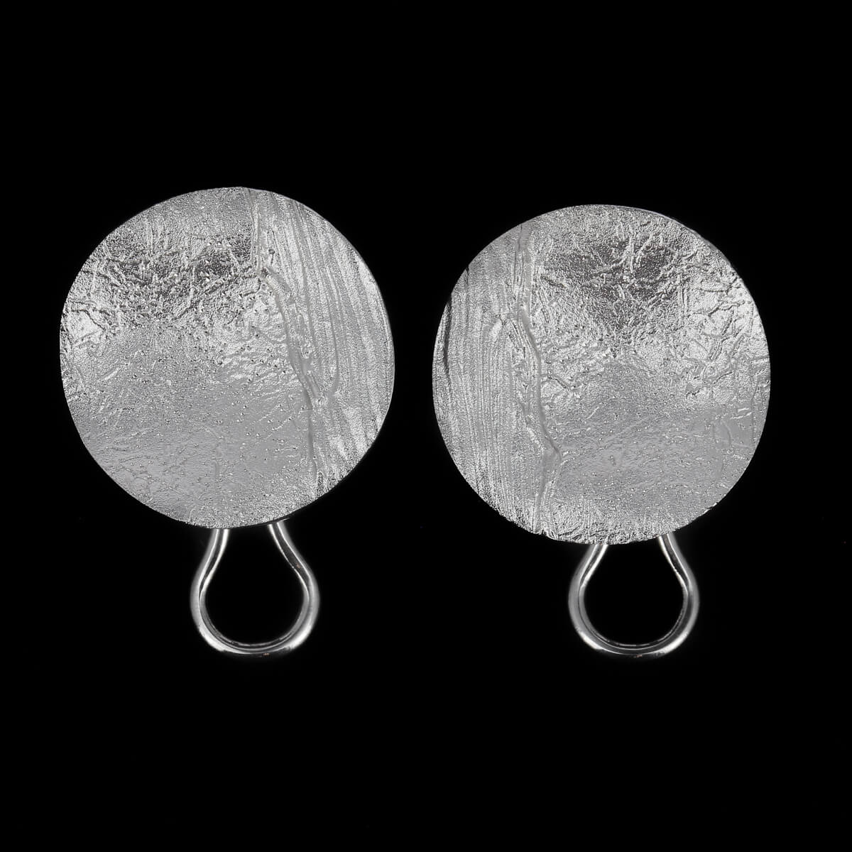 Silver, round and diamond-tipped earrings