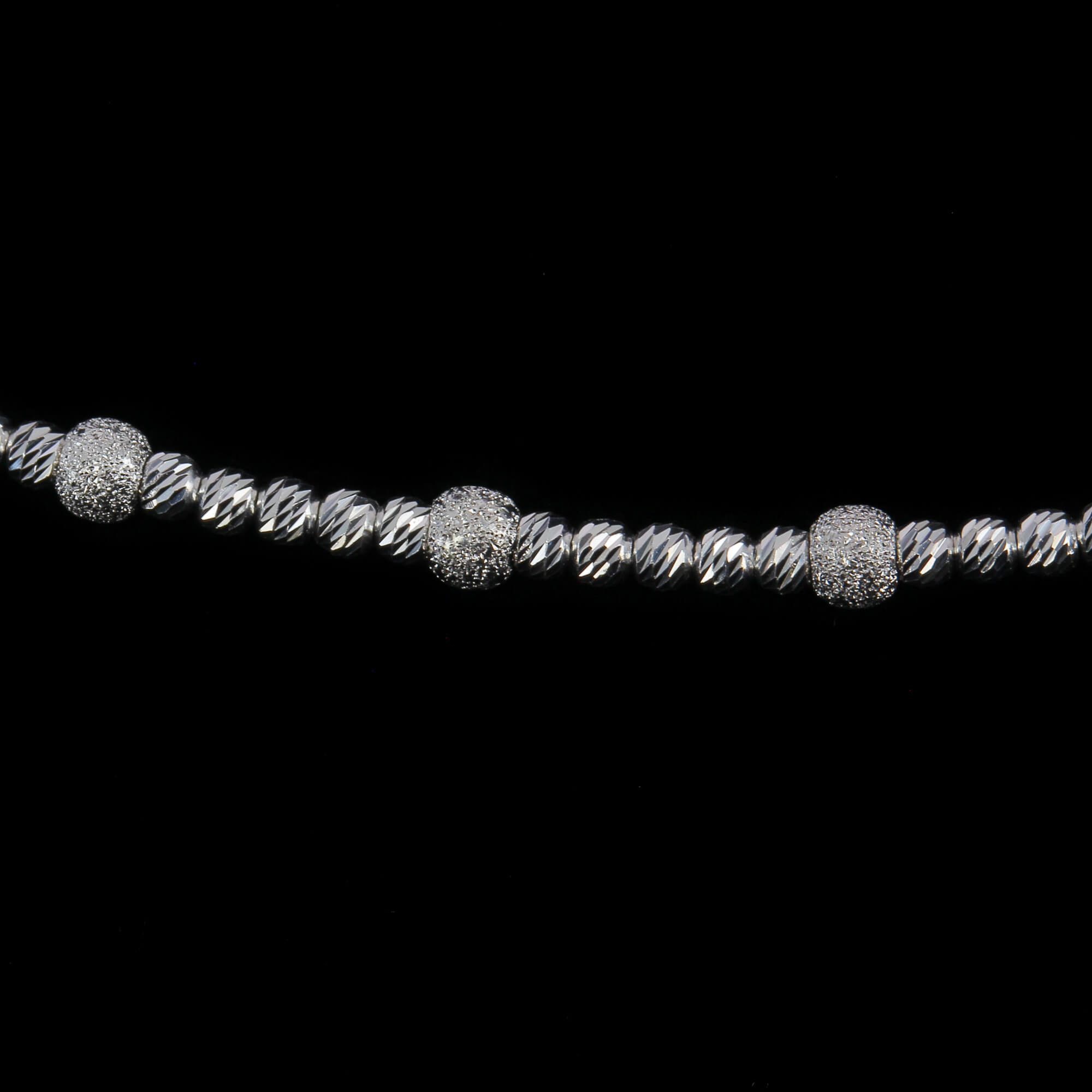 Silver ball bracelet, matte and shiny