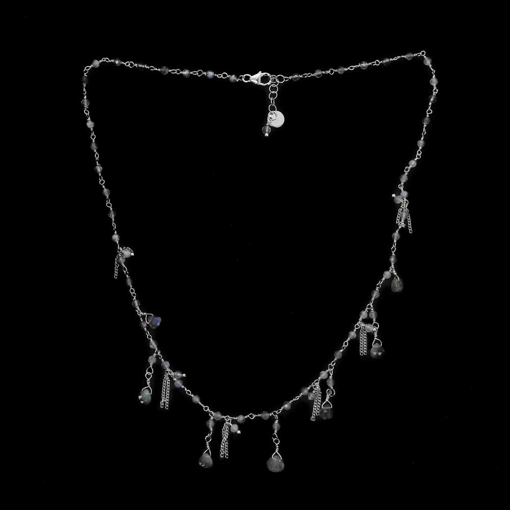 Short silver necklace with labradorite stones