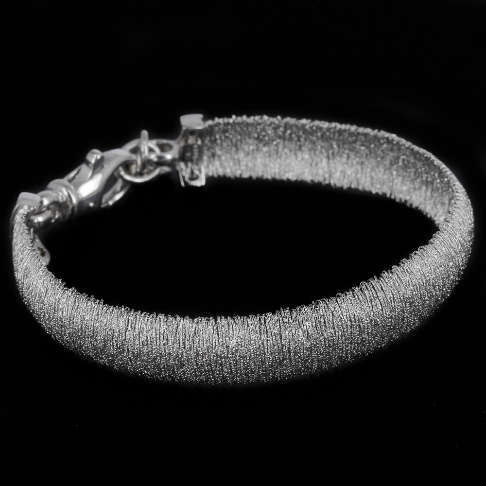 Elegant silver narrow bracelet