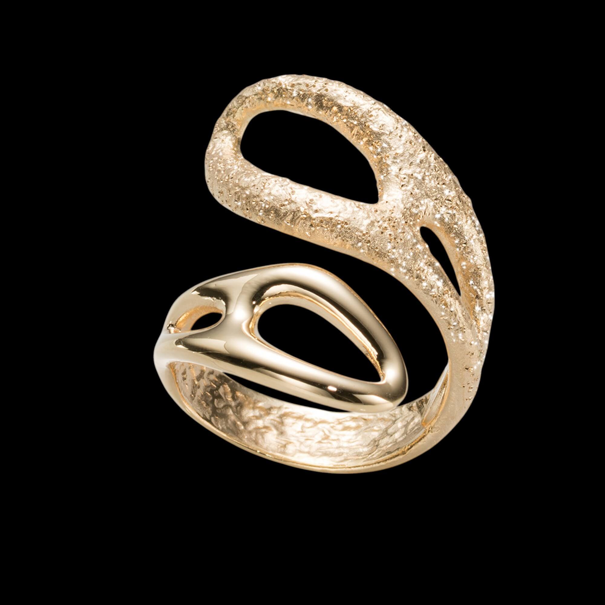 Gold-Plated Swirl Ring with Link Motif
