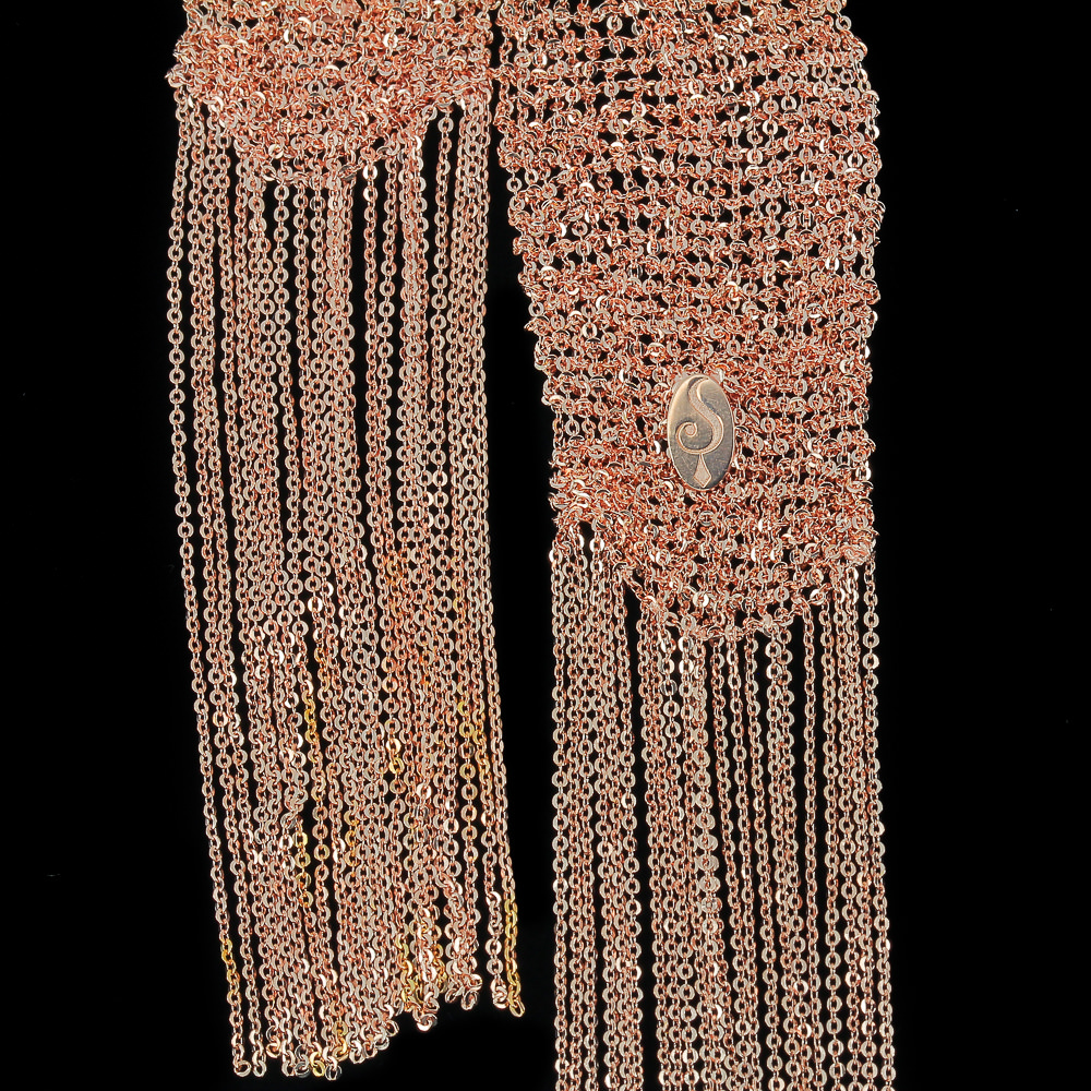 Rose scarf interwoven chains