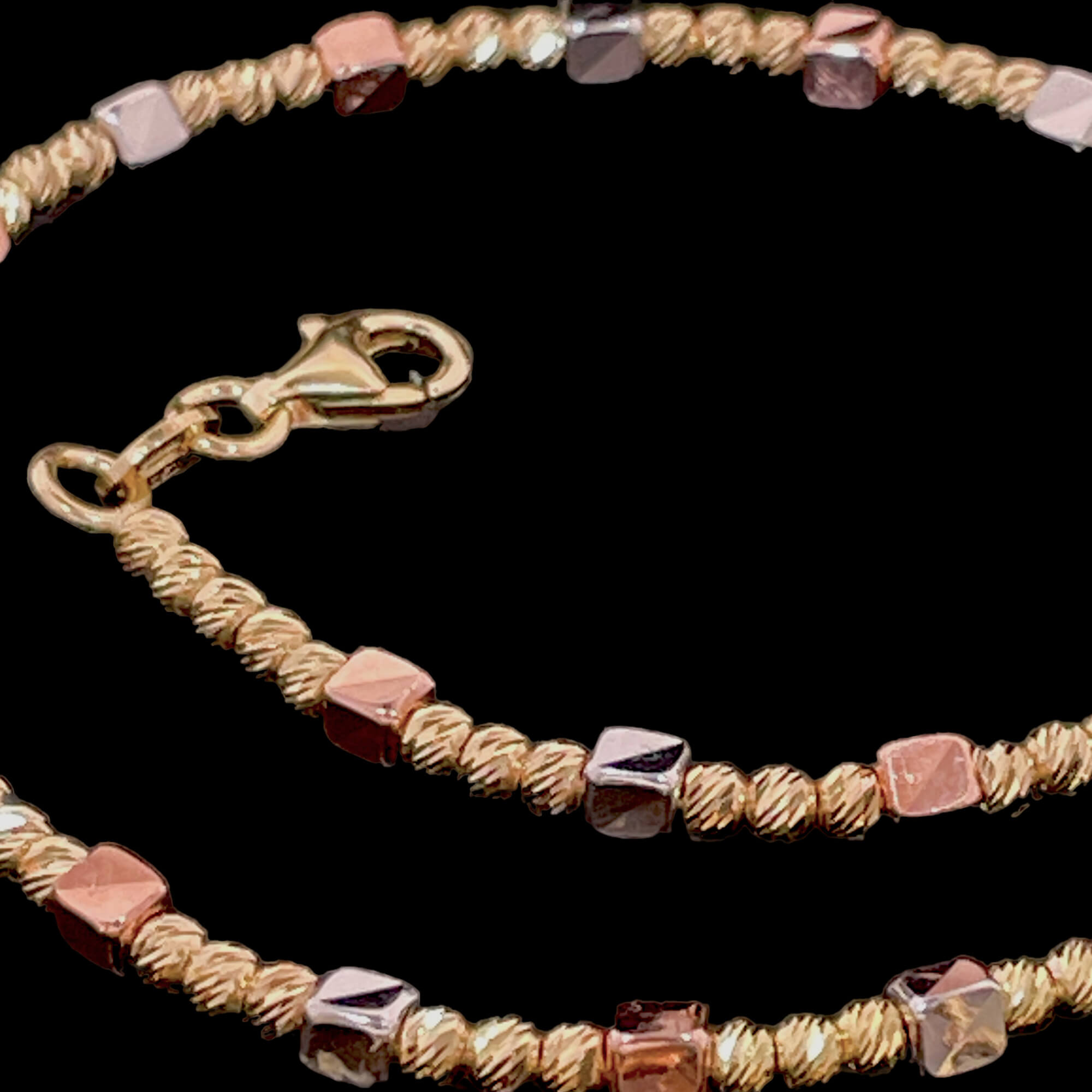 Three-colored chain, 3mm beads with processing