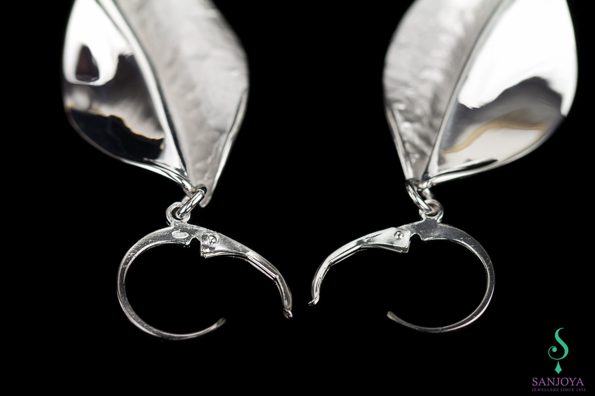 Silver pendant earrings, matt and polished, with ear studs