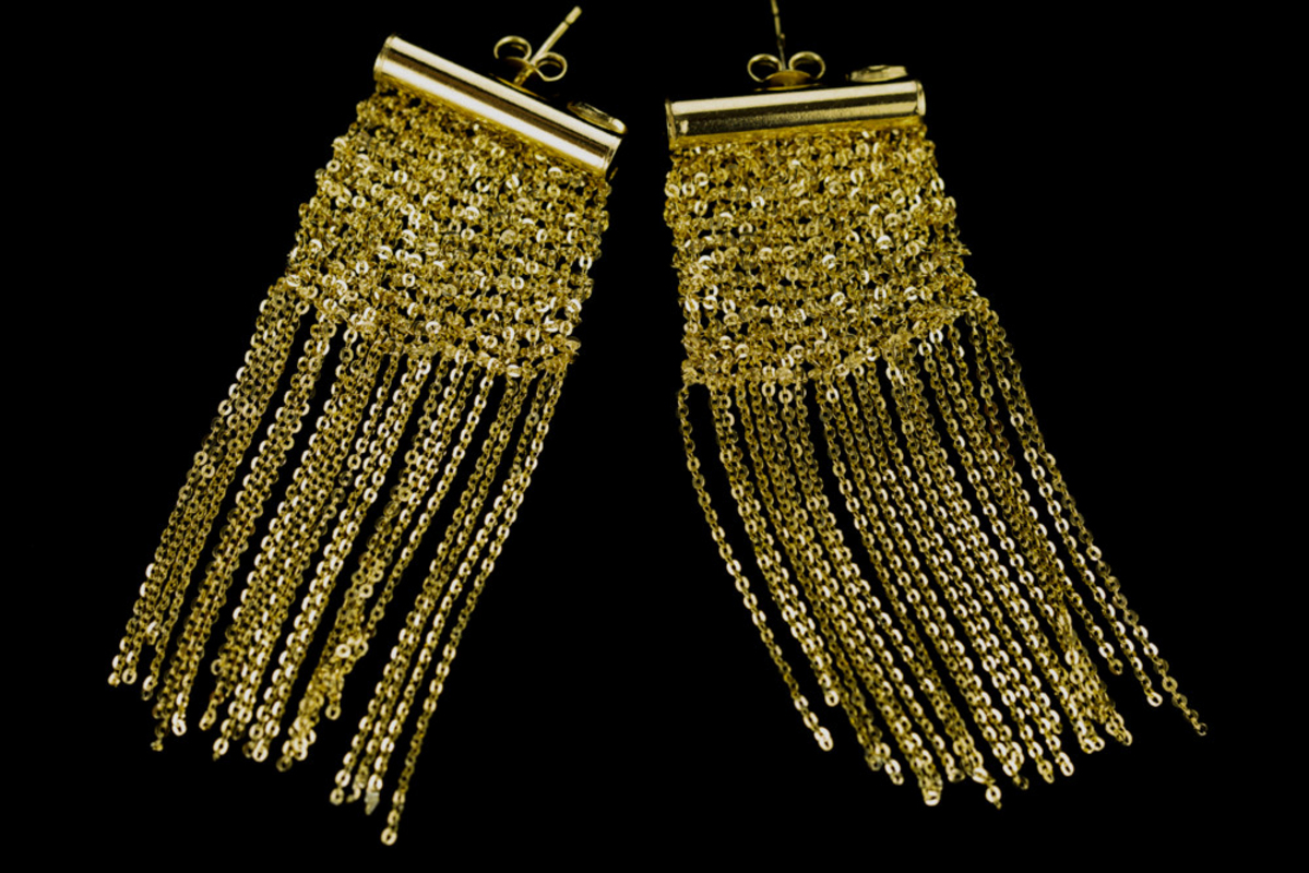 Gold plated earrings with multiple little chains