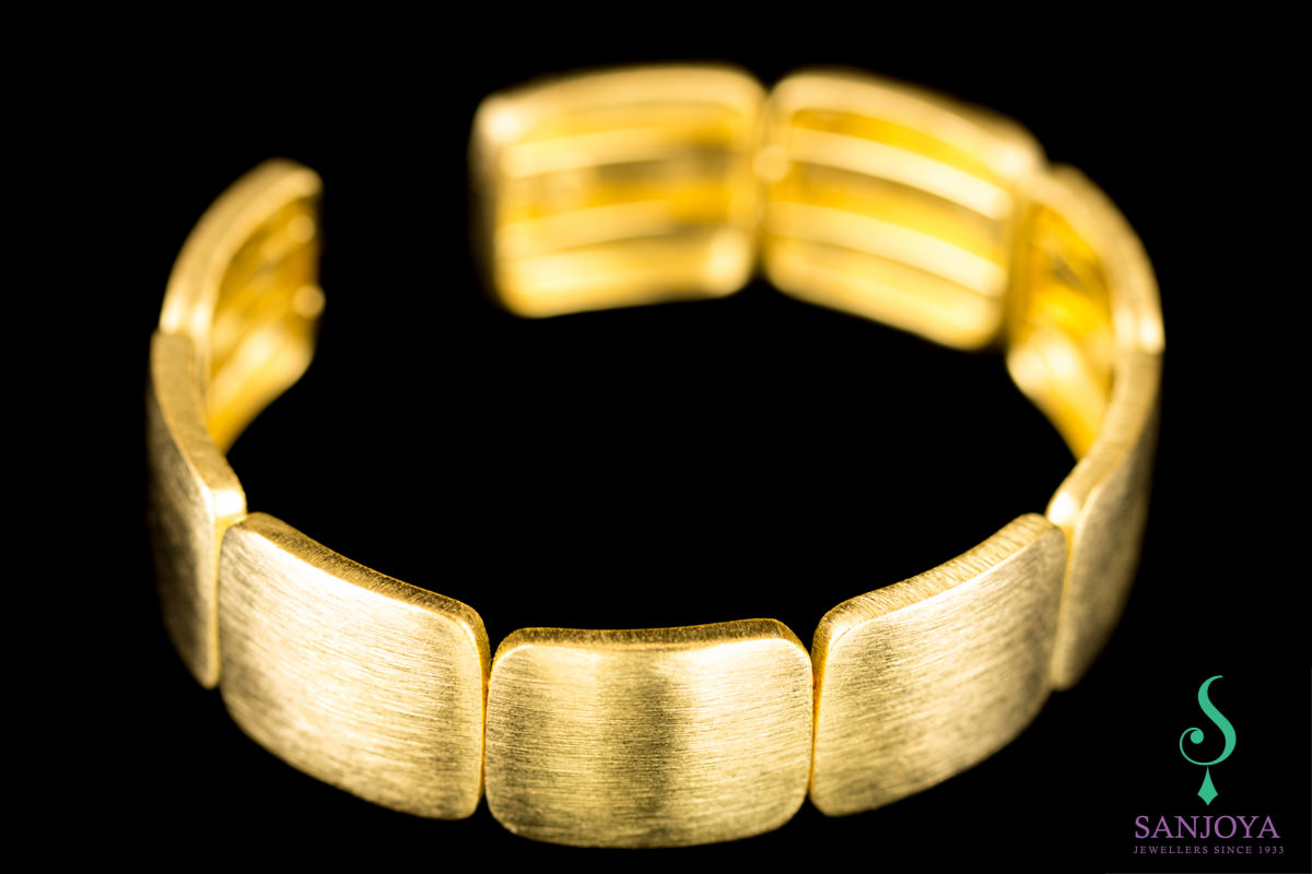 OGI1215002 - Vergulde armband met blokjes