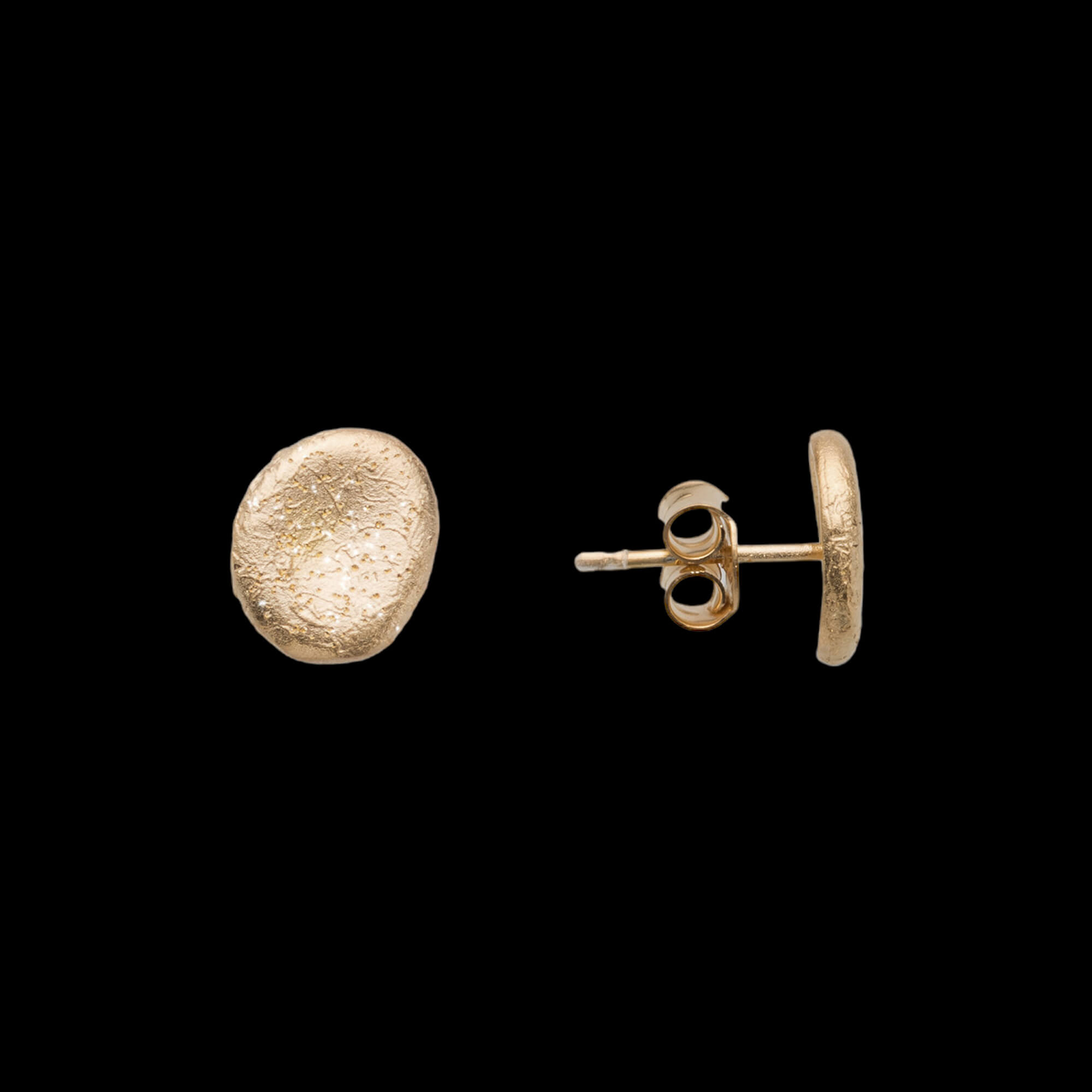 Gilded small and oval-shaped earrings, diamonds