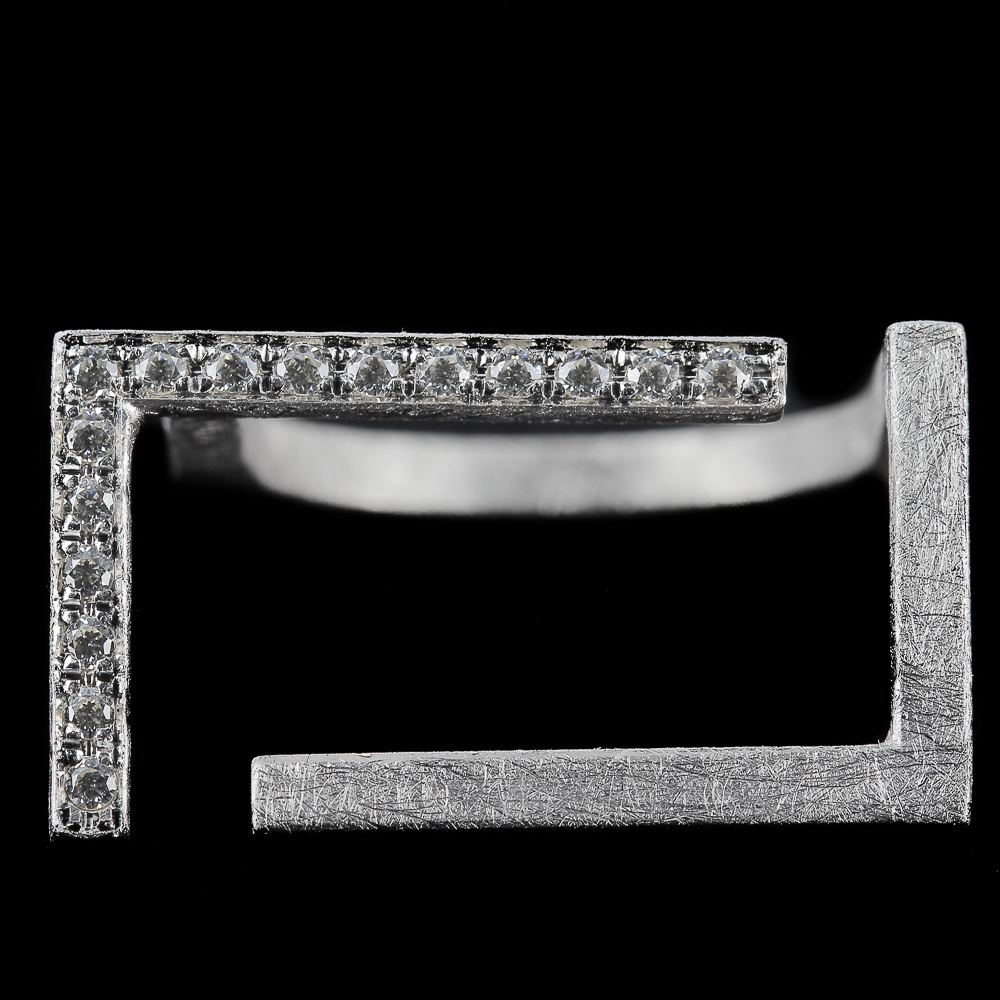 Rectangular ring of silver and zirconia