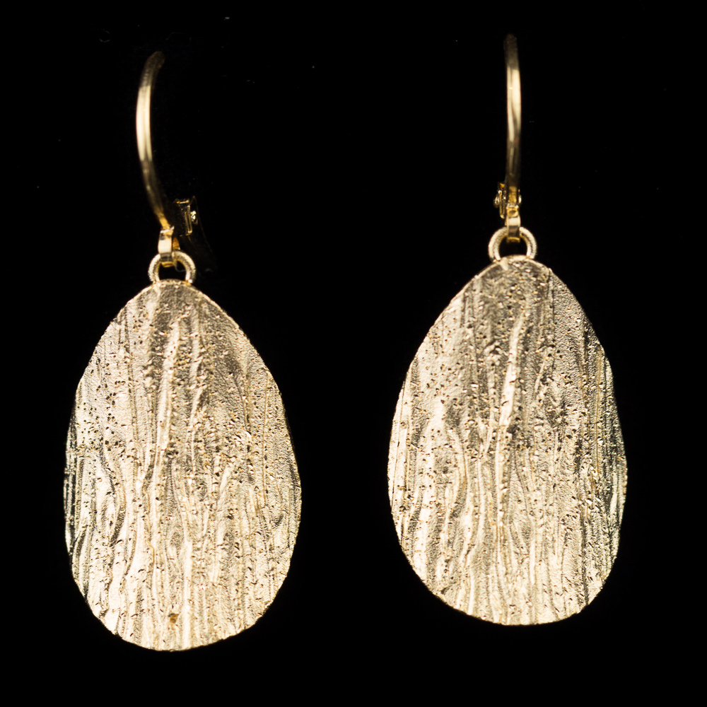 Yellow gold pendant earrings 18kt diamond-tipped