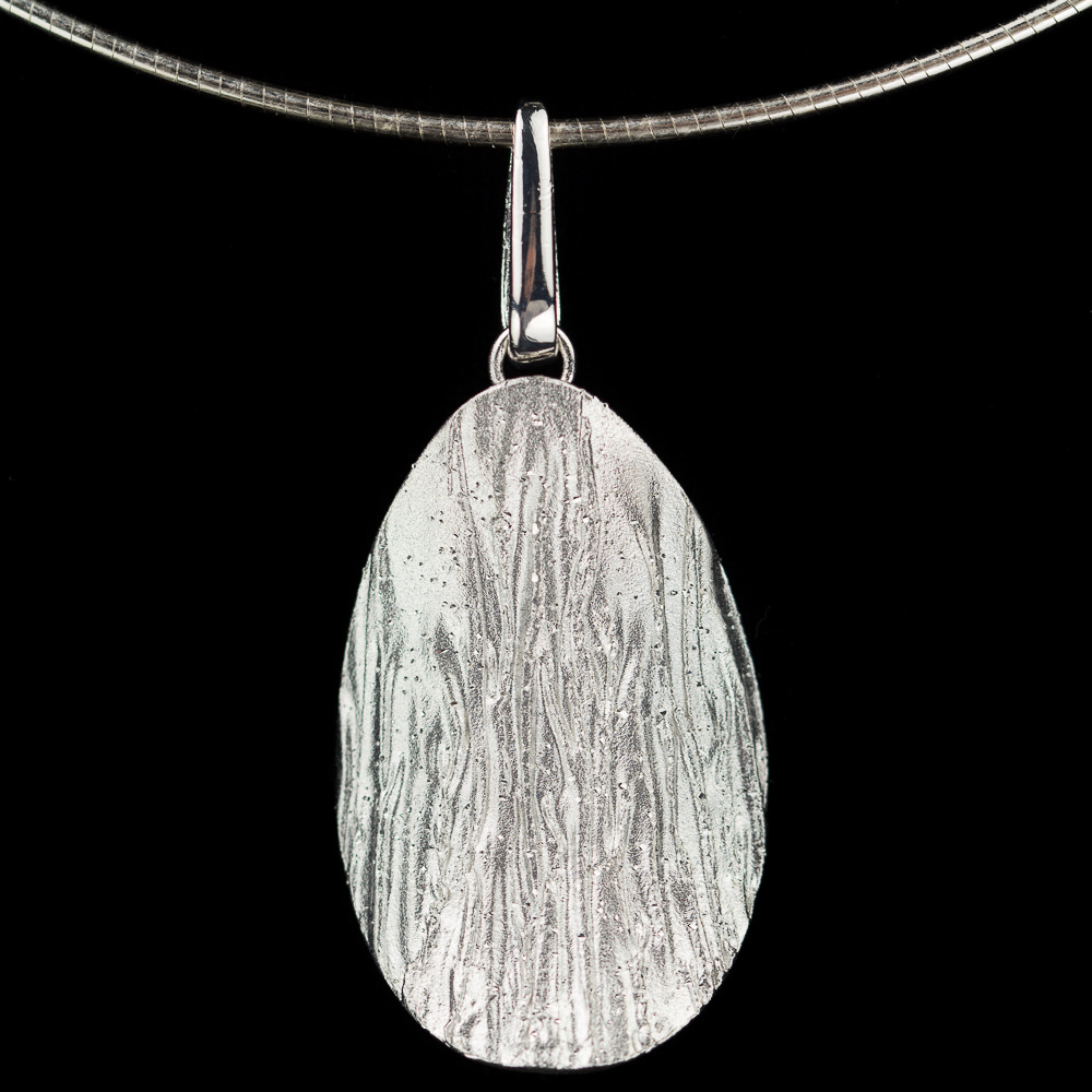 Diamonded pendant of silver 'without chain'