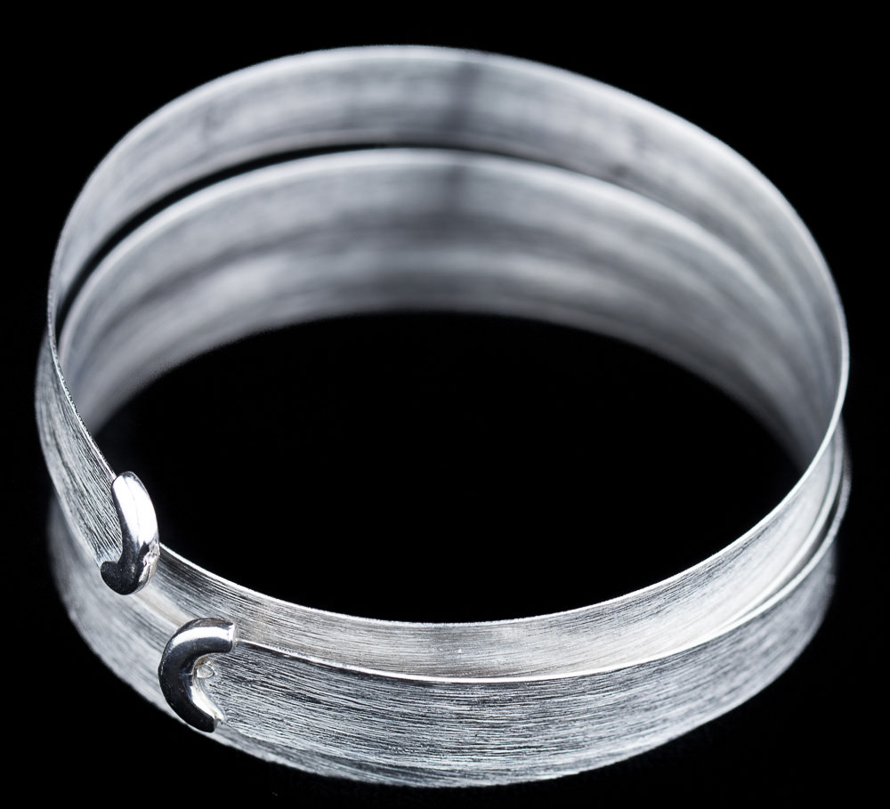 Triple silver thin bangle