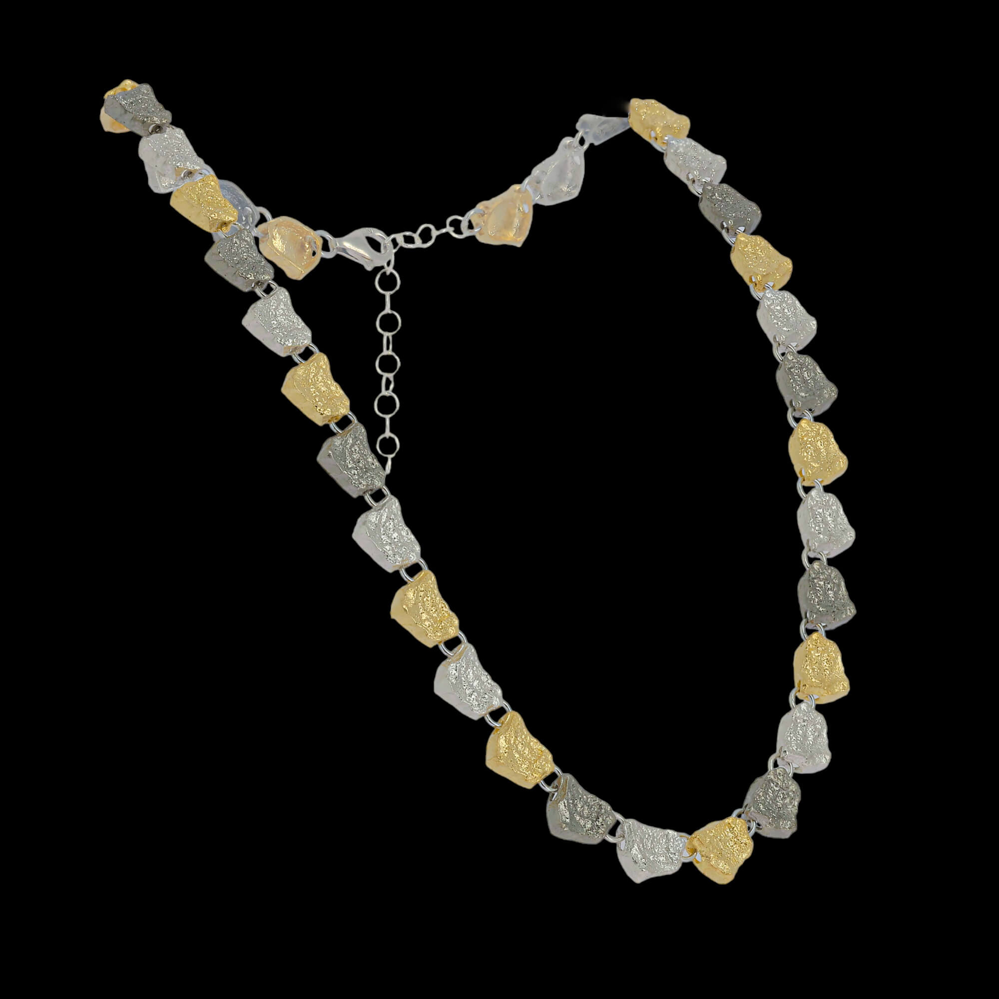 Beautiful tricolor silver necklace/small stones