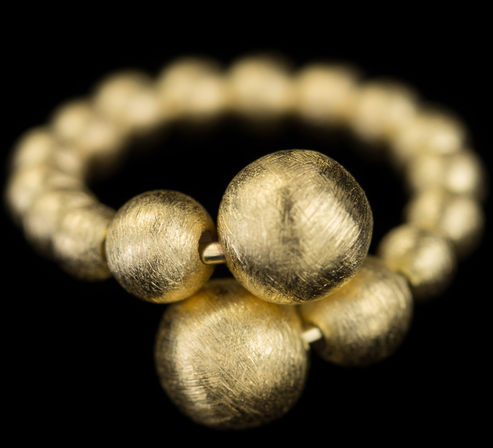 Gold-plated fancy balls ring