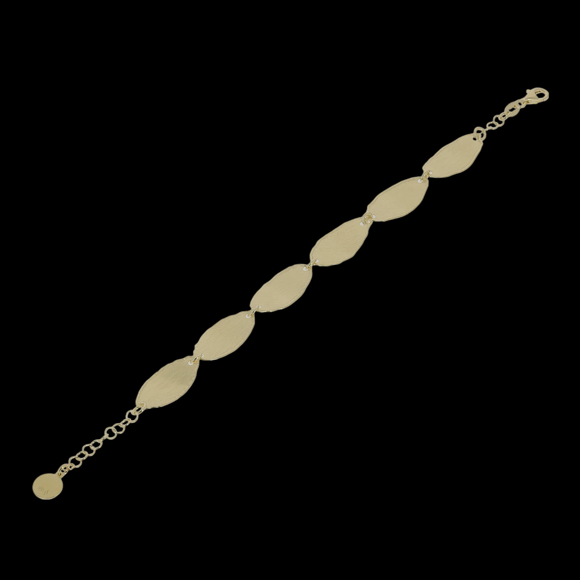 Gold-plated and oval-shaped bracelet