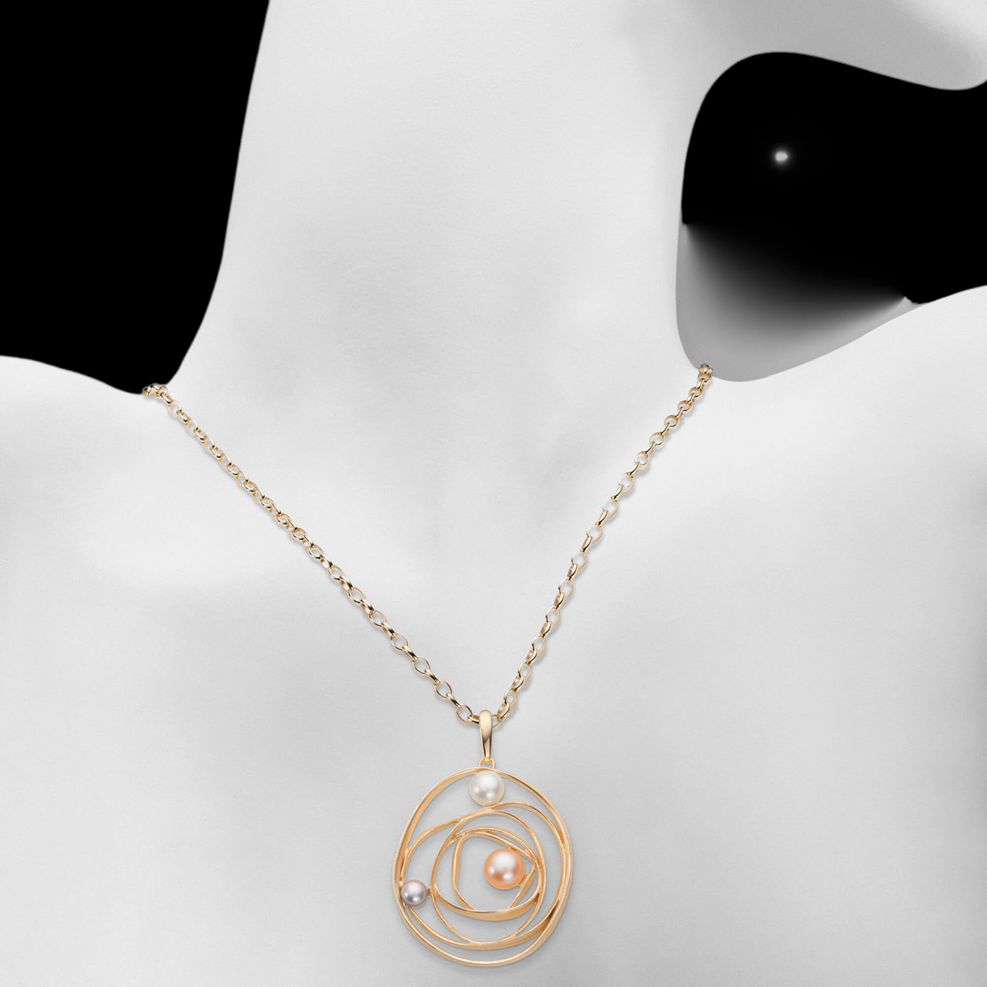 Magnificent large gold-plated pendant with freshwater pearls