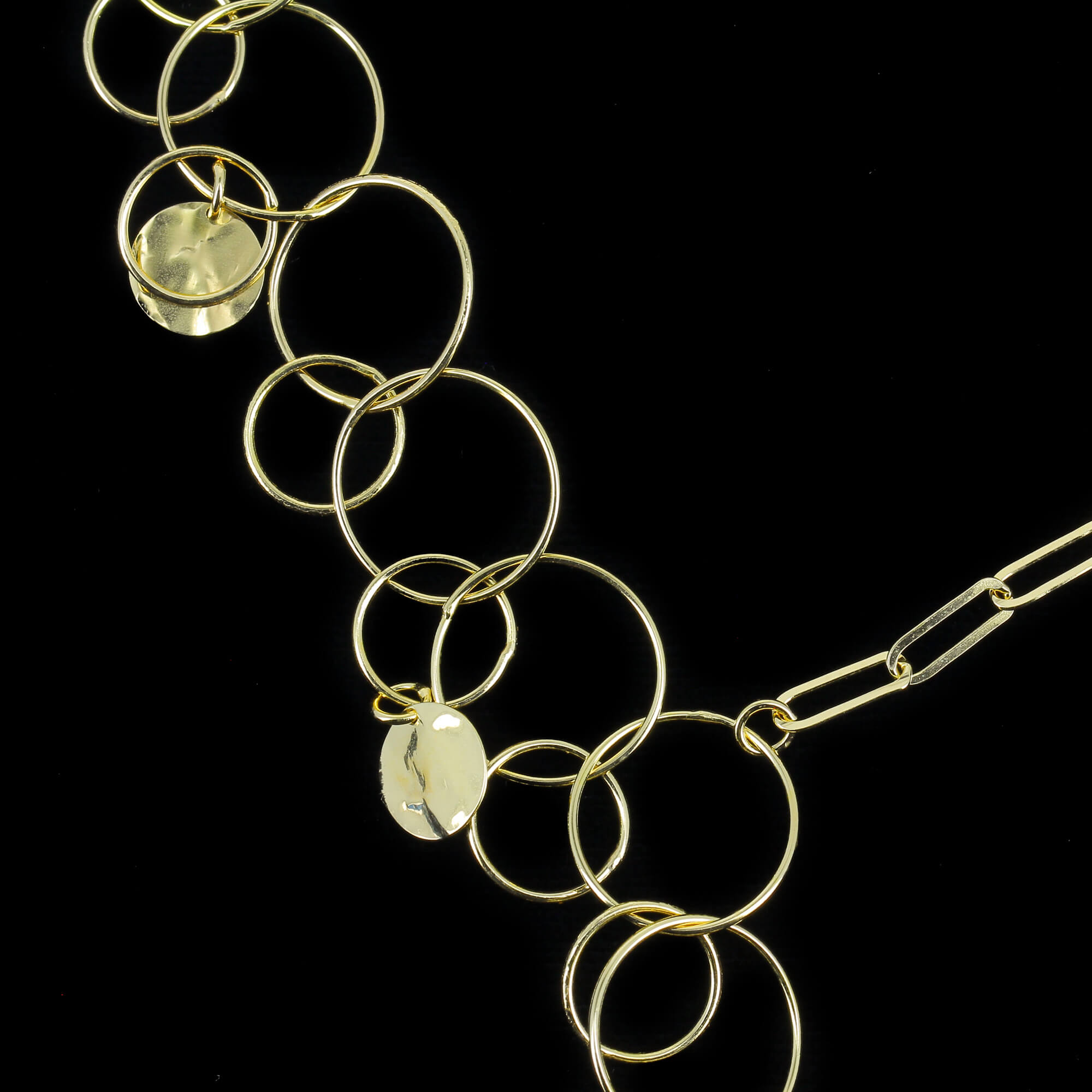 Open and closed round gold plated link chain