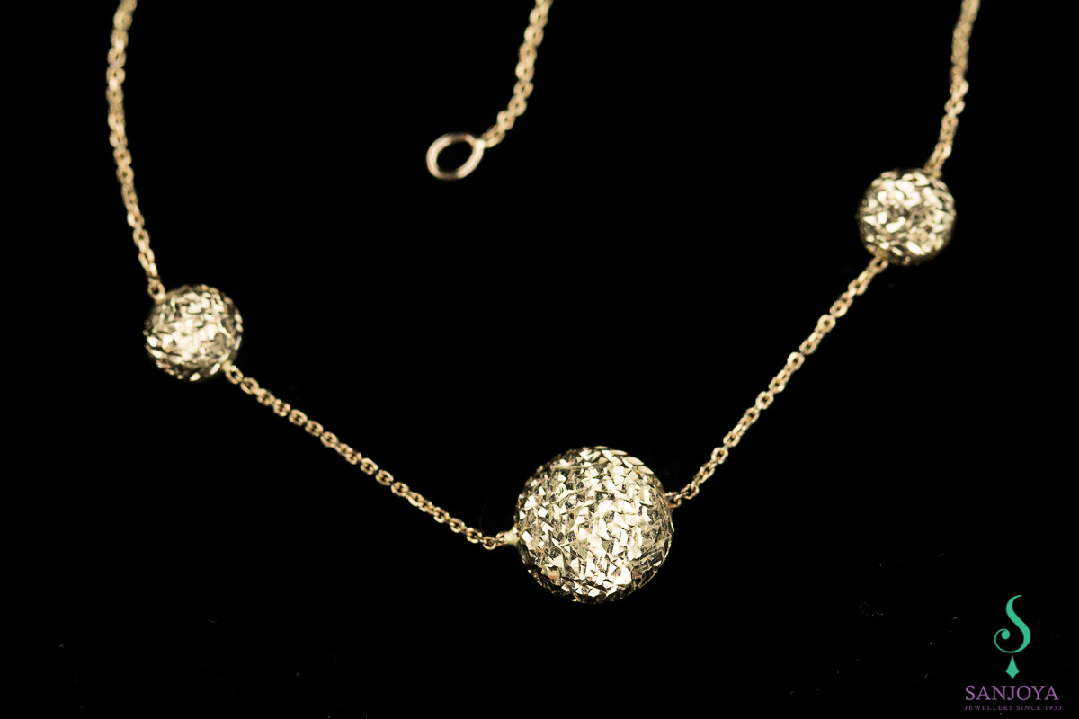 Gold bracelet by 18Kt with beautiful decorations