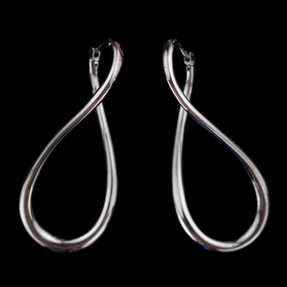 Dark gray and matte infinity earrings, silver Sanjoya