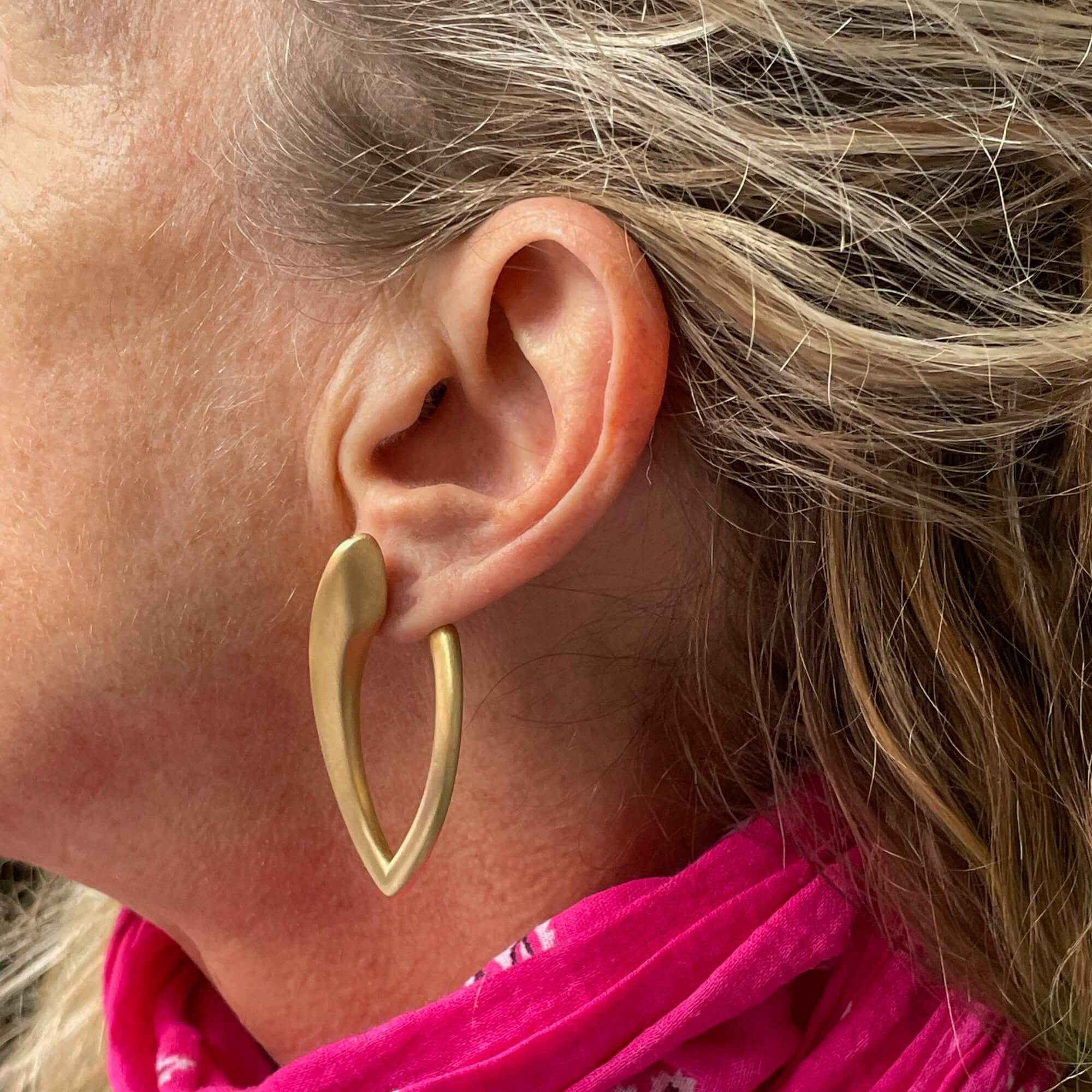 Matted and gilded angular Infinity Earrings