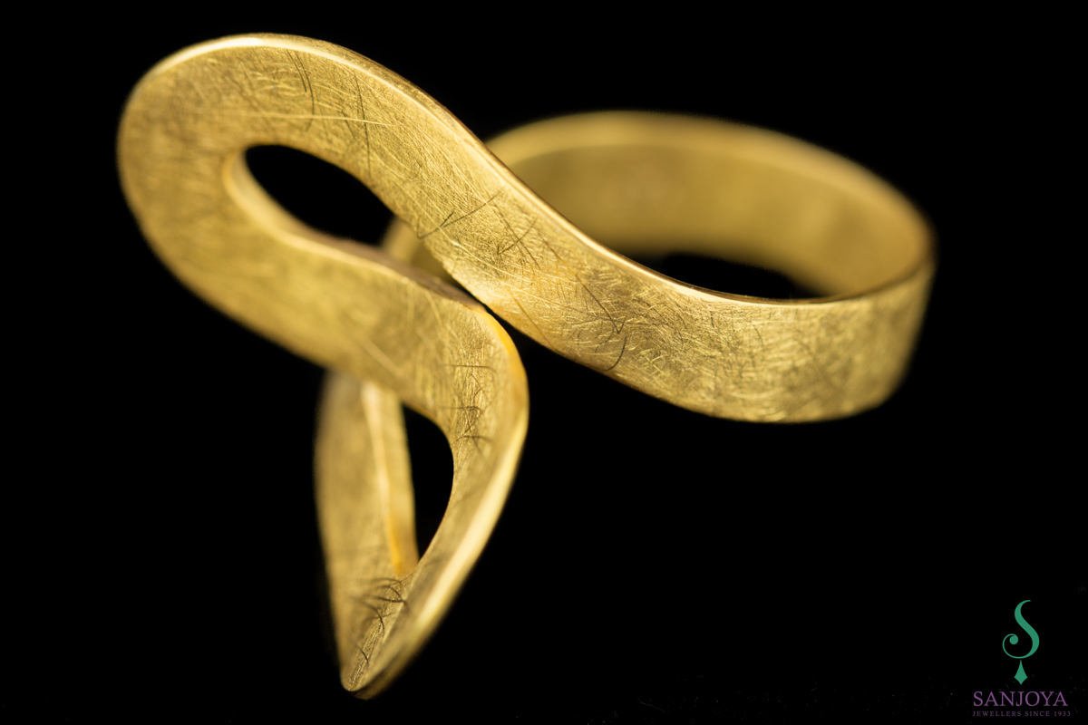 Goldplated open worked ring
