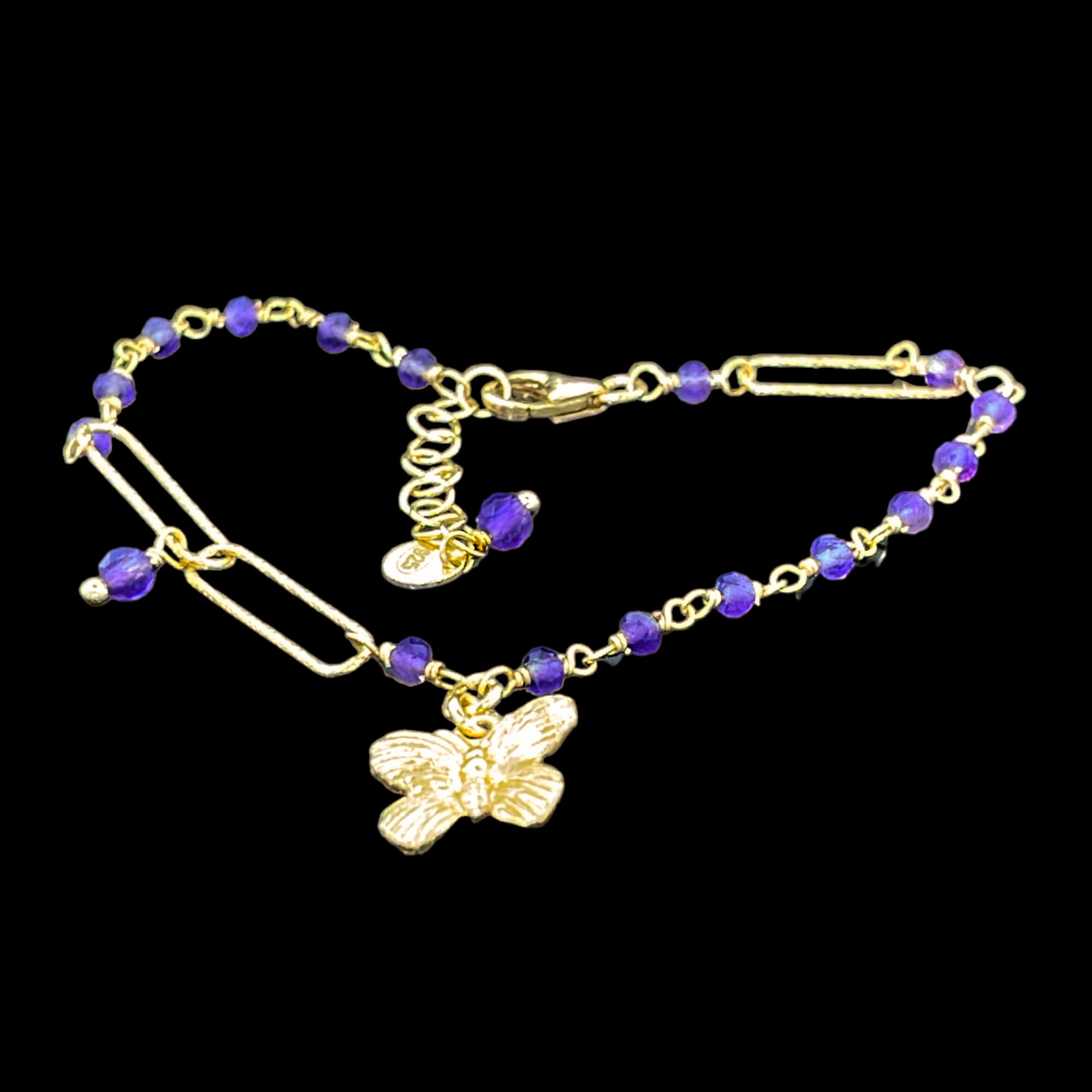 Bracelet plaqué or avec pierres d'améthyste et papillon