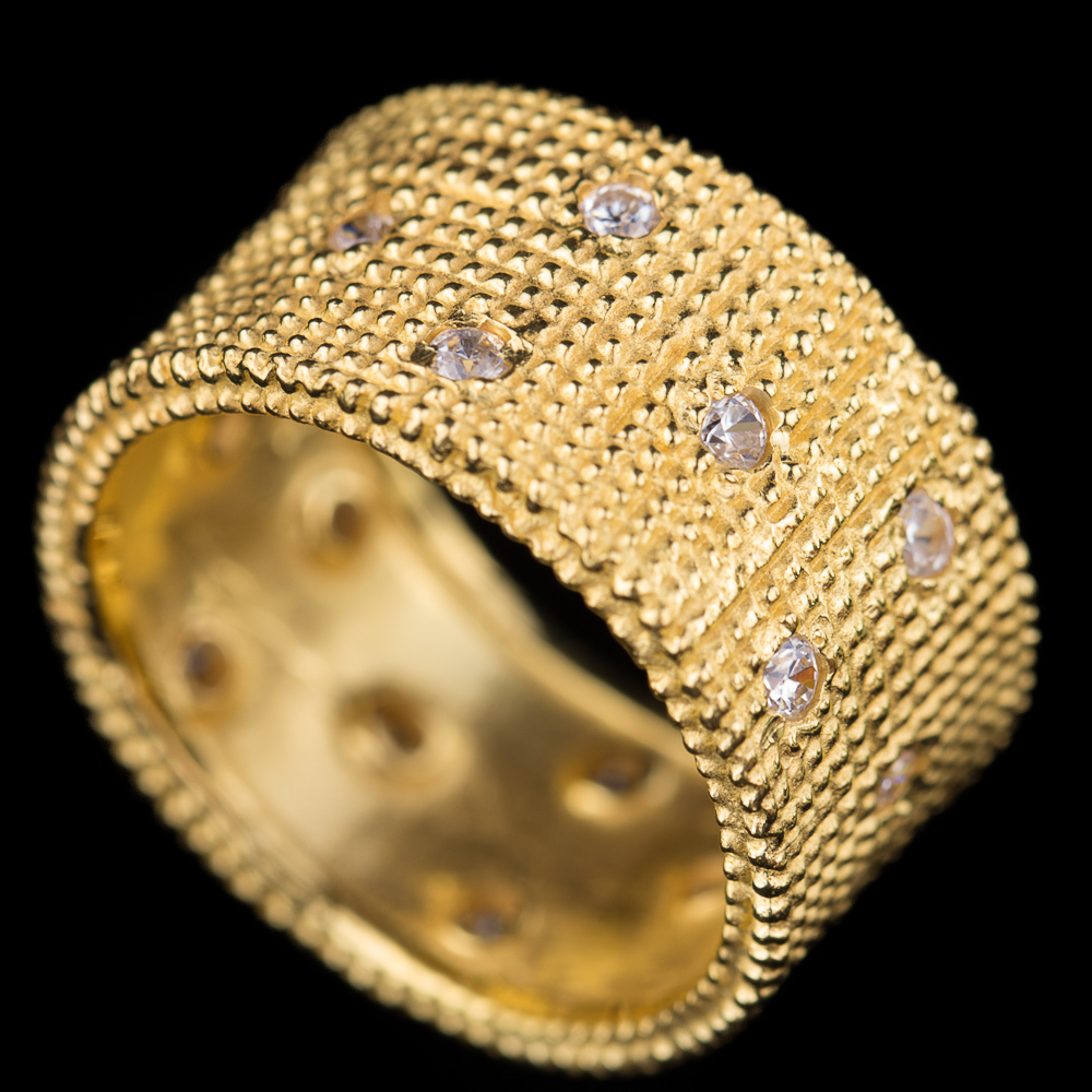 gold plated broad ring with zirkonia