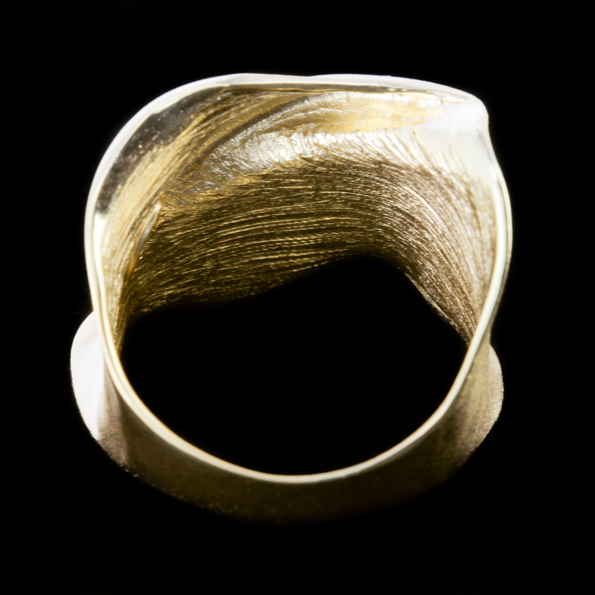 Gold plated ring; matte and narrow