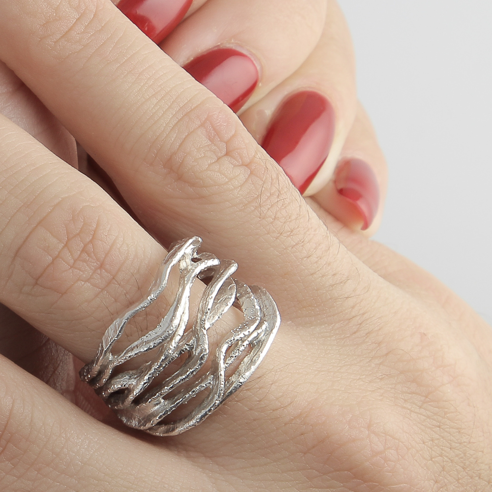 Magnifieke gediamanteerde ring van sterling zilver
