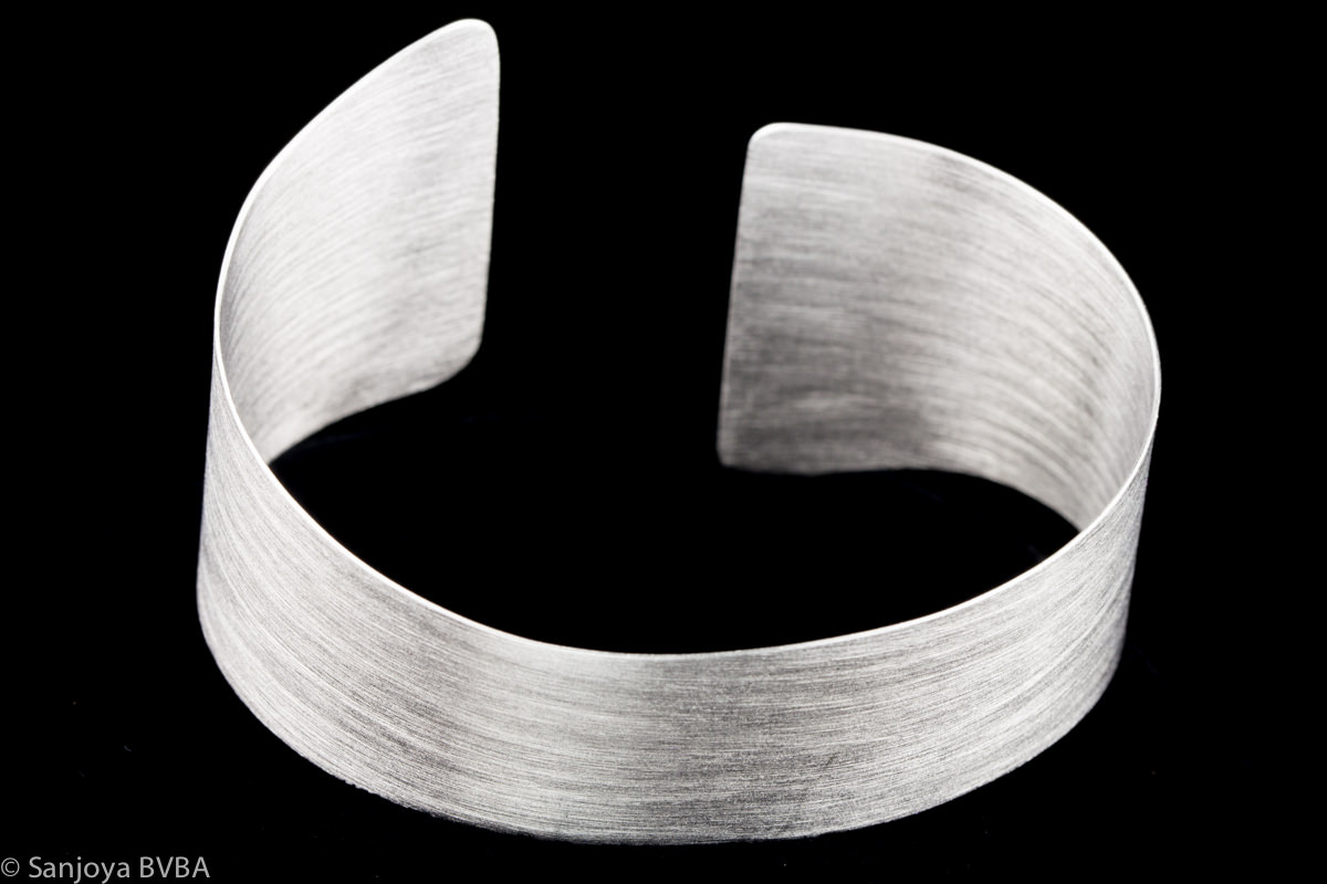 Matt silver bangle