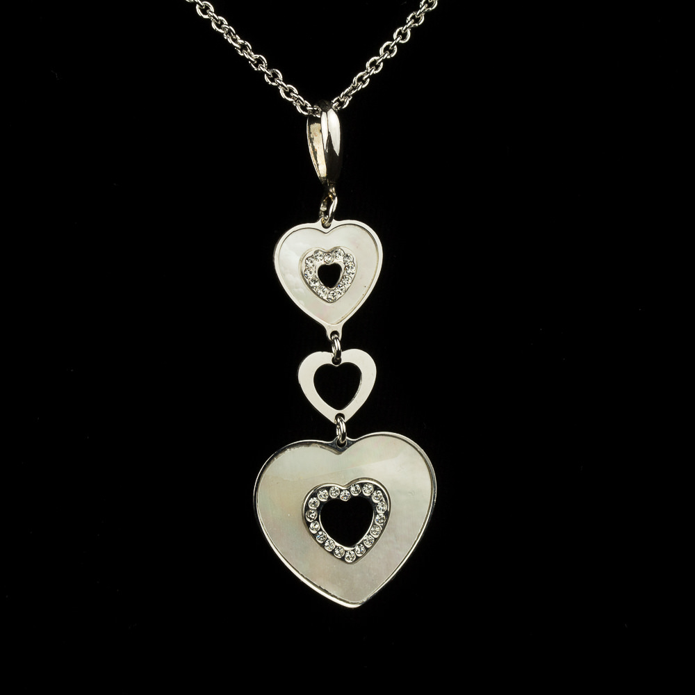 Italian silver necklace with pendant of 2 drop hearts